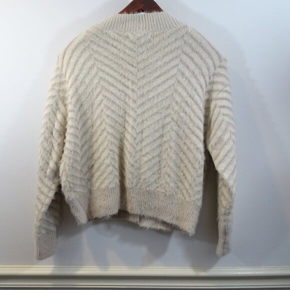 DownEast Cream Tan Chevron Striped Slouchy Cardigan Sweater Size S/M Eyelash - Picture 6 of 6
